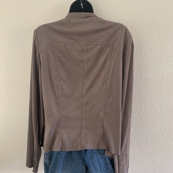 KUT from the Kloth Tayanita Faux Suede Drape Front Jacket size L Taupe - Picture 15 of 15